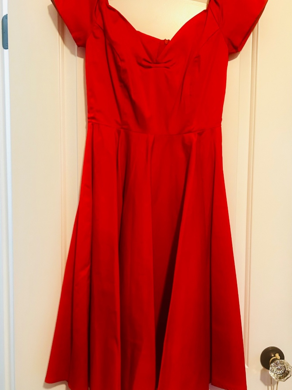 British Retro 'Rhonda's Revenge' Red Dress - Picture 3 of 5